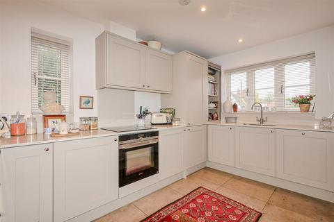 3 bedroom link detached house for sale, Martins Lane, Dorchester-On-Thames OX10