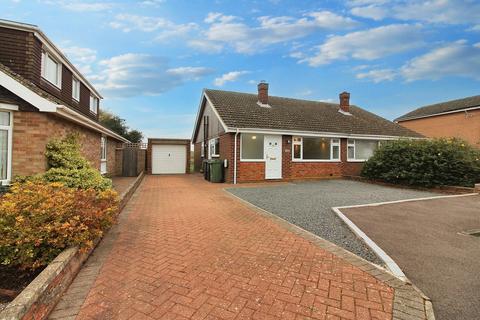 2 bedroom bungalow for sale, Rooktree Way, Haynes, Bedford, MK45