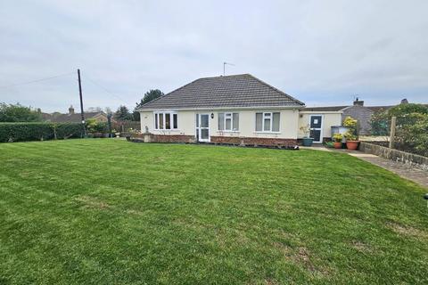 3 bedroom detached bungalow for sale, The Quarry, Dursley