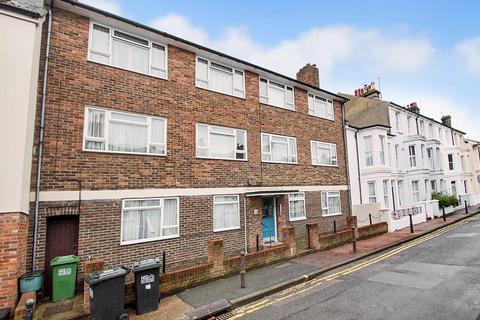 1 bedroom flat to rent, York Road, Eastbourne