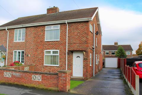 3 bedroom semi-detached house for sale, Almond Grove, Brigg, DN20