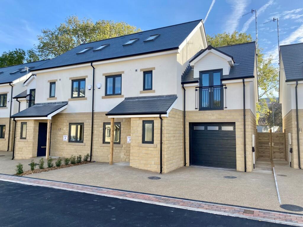 Plot 3 The Denton