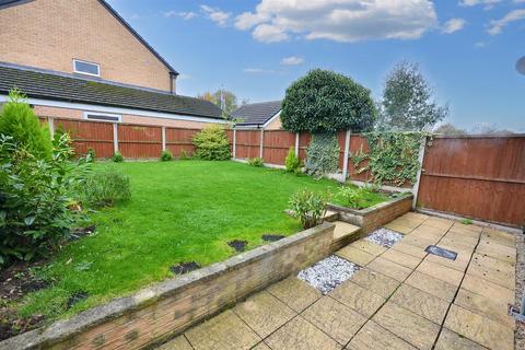 2 bedroom semi-detached house for sale, Castle Court, Stone