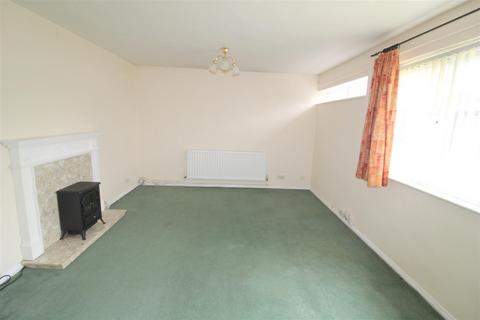 2 bedroom flat to rent, Stratford Road, Shirley