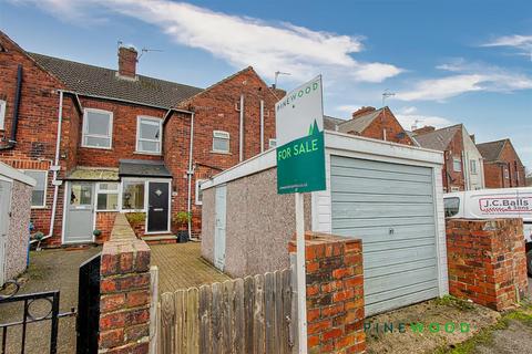 2 bedroom terraced house for sale, Storforth Lane Terrace, Chesterfield S41