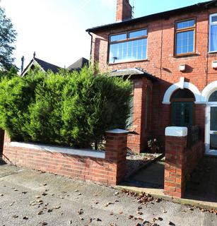 4 bedroom semi-detached house to rent, Layton Avenue, Mansfield, NG18