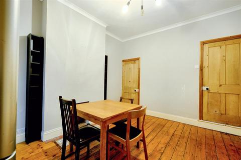 3 bedroom terraced house for sale, Kentwood Road, Nottingham