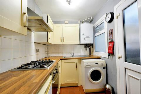 3 bedroom terraced house for sale, Kentwood Road, Nottingham