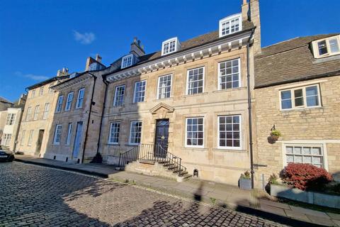 4 bedroom detached house to rent, All Saints Place, Stamford