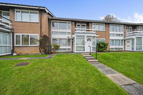 2 bedroom flat for sale, Culverlands Close, Stanmore HA7