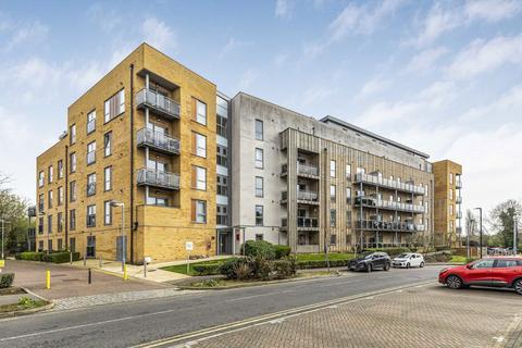 1 bedroom flat for sale, St. Georges Grove, London SW17