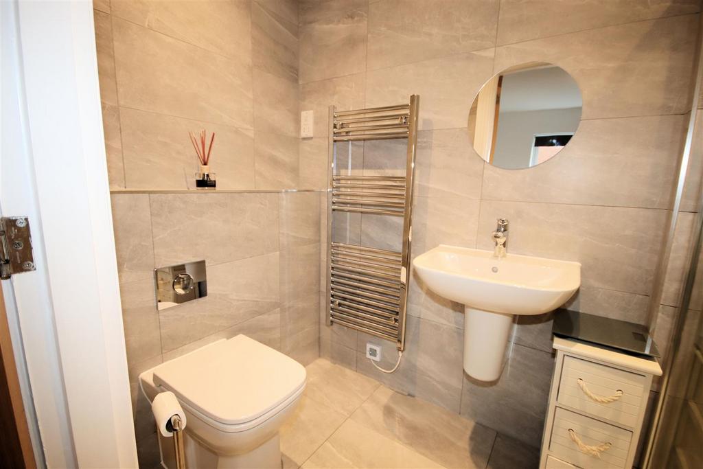 View of En suite Shower Room