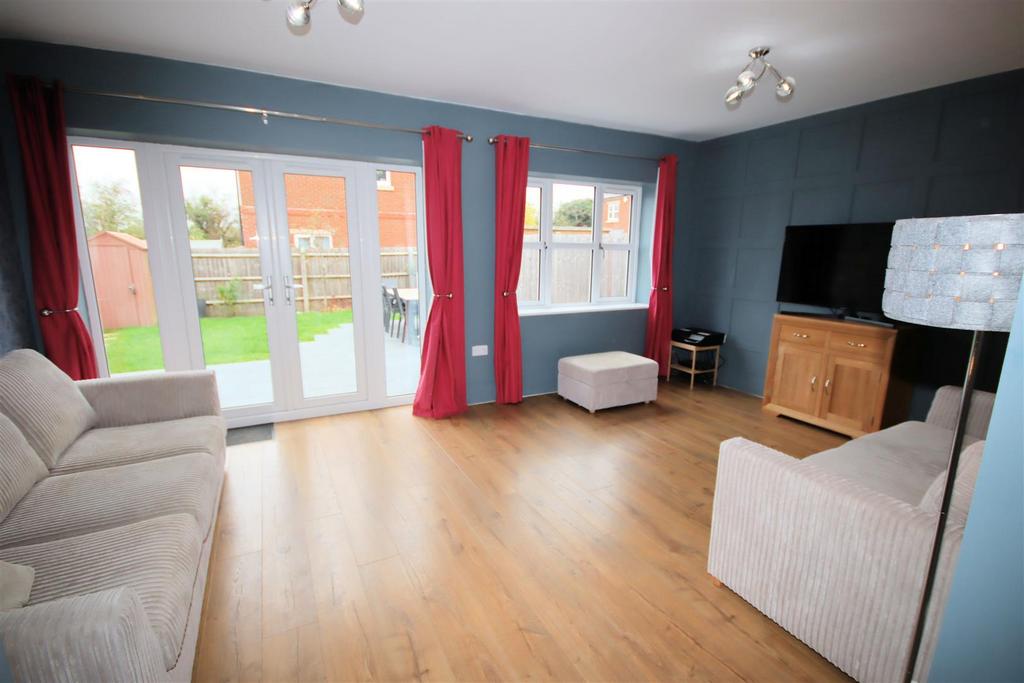 View of Lounge/ dining Room