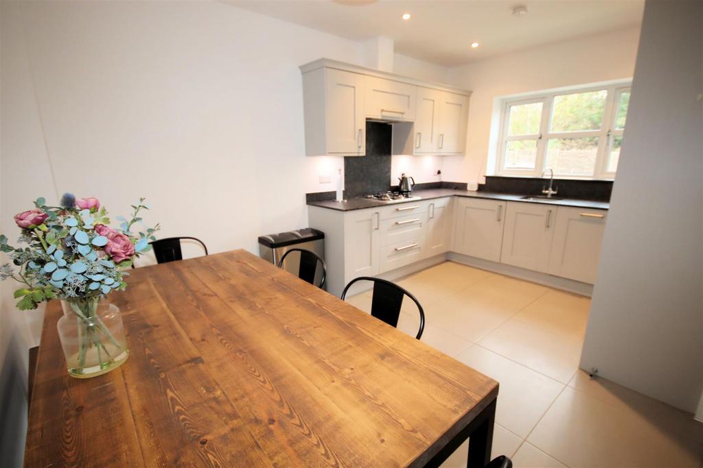 View of Kitchen/Breakfast Room