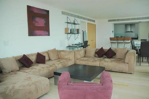 2 bedroom flat to rent, West India Quay, Docklands, E14