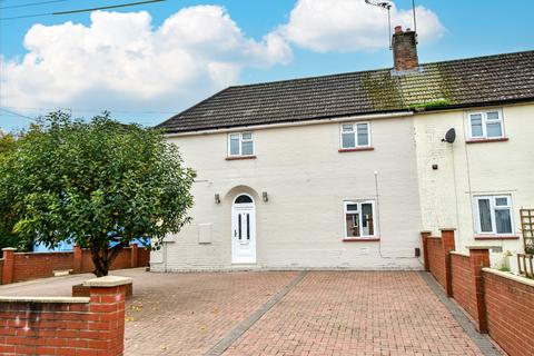 3 bedroom semi-detached house to rent, Piggotts Orchard, Amersham, Buckinghamshire, HP7