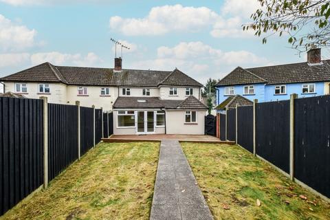 3 bedroom semi-detached house to rent, Piggotts Orchard, Amersham, Buckinghamshire, HP7