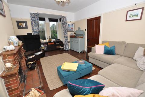 4 bedroom house for sale, Bethlehem Road, St. Clears, Carmarthen