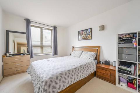 1 bedroom flat for sale, Narrow Street, Limehouse, London, E14