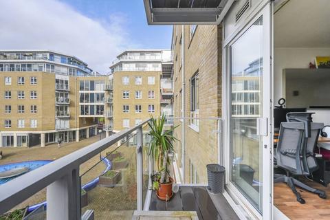 1 bedroom flat for sale, Narrow Street, Limehouse, London, E14