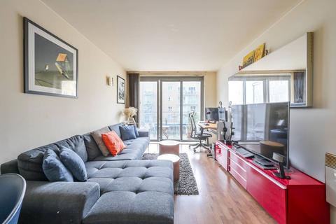 1 bedroom flat for sale, Narrow Street, Limehouse, London, E14