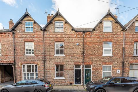 2 bedroom terraced house for sale, George Street, York, YO1 9QB