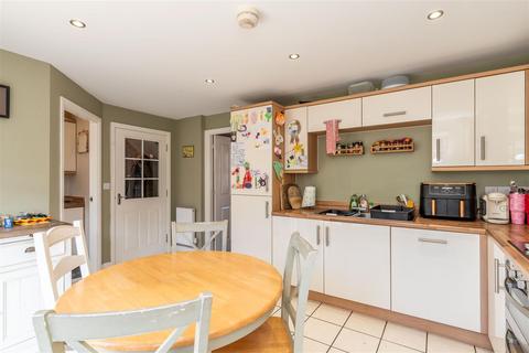 23 Bentley Road, Castle Donington, Derby, DE74 2UL