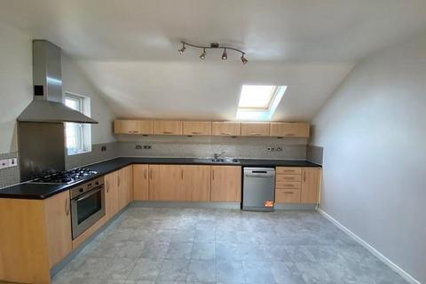 3 bedroom house to rent, Robert Harrison Avenue, West Didsbury, Manchester