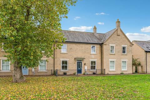 4 bedroom terraced house for sale, Kipling Crescent, Fairfield, Hitchin, SG5