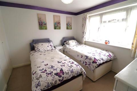 39 Preston Road, Bexhill-on-sea, TN39 5BN