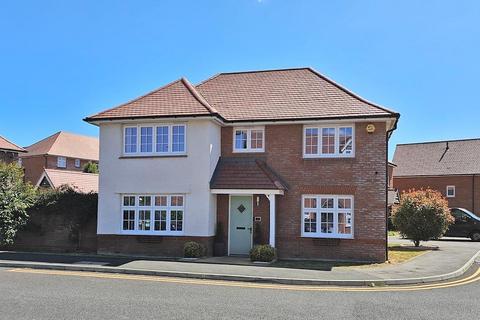 4 bedroom detached house for sale, Bancord Avenue, Herne Bay, CT6 5EN