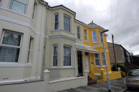 4 bedroom house to rent, Eton Place, Plymouth PL1