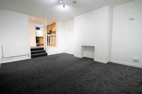 2 bedroom apartment to rent, Helena Road