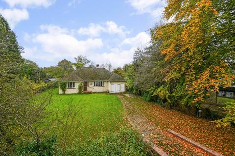 3 bedroom bungalow for sale, The Street, Brook, Ashford, Kent, TN25