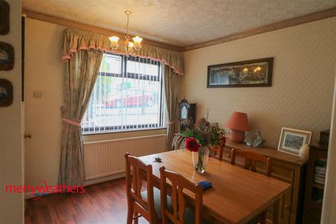 3 bedroom semi-detached house for sale, Morris Avenue, Rawmarsh, Rotherham