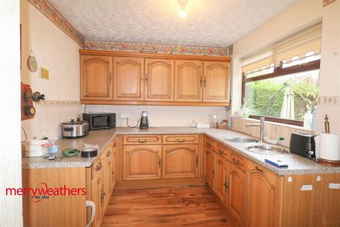 3 bedroom semi-detached house for sale, Morris Avenue, Rawmarsh, Rotherham