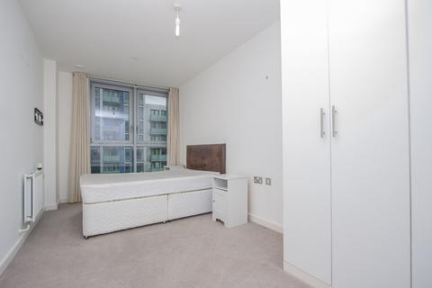 2 bedroom apartment to rent, Rick Roberts Way, London E15