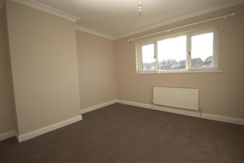 42 Leatham Crescent, Featherstone, Pontefract, WF7 5DU