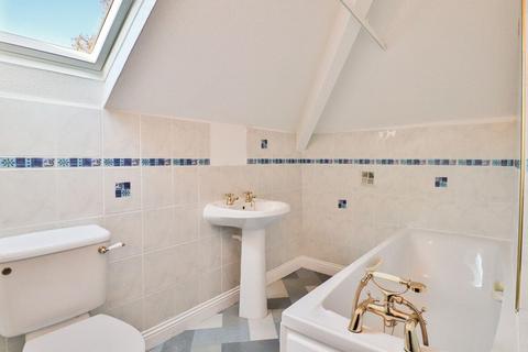 18 Elton Road, Darlington, DL3 8HS