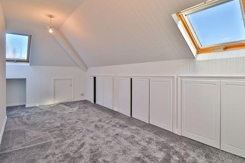 18 Elton Road, Darlington, DL3 8HS
