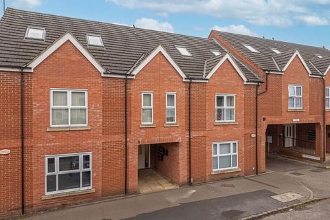 2 bedroom ground floor flat for sale, Caxton Street, Market Harborough LE16