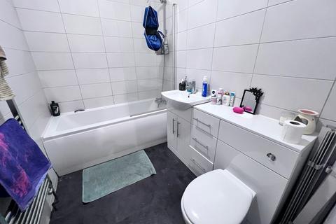 2 bedroom end of terrace house for sale, Prospect Road, Huddersfield HD3