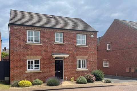 4 bedroom detached house to rent, 4 Grayson Mews CHILWELL, Nottingham