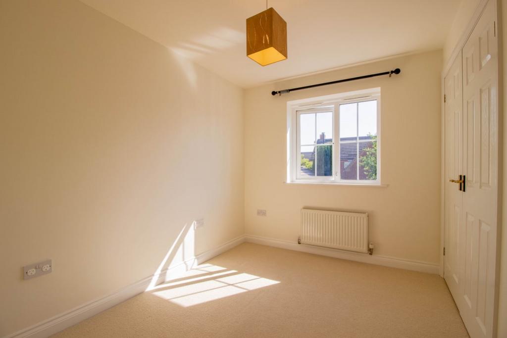 Bedroom 4 (Double)