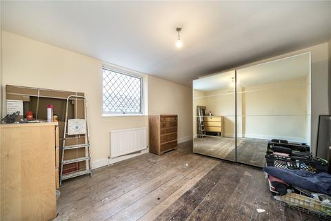 2 bedroom apartment for sale, Woodhill, Woolwich, SE18