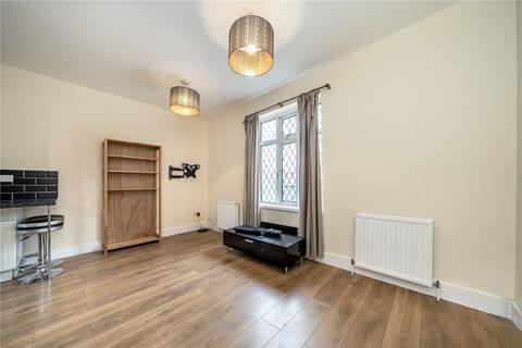 2 bedroom apartment for sale, Woodhill, Woolwich, SE18