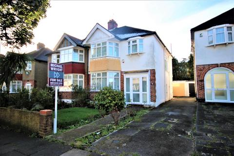 74 Gloucester Gardens, Cockfosters, Barnet, EN4 0QP