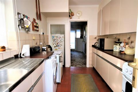 74 Gloucester Gardens, Cockfosters, Barnet, EN4 0QP