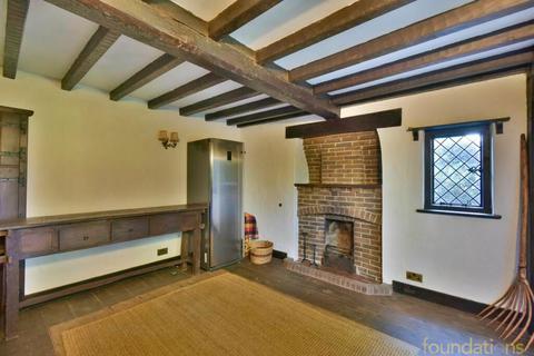 4 bedroom detached house for sale, Little Common Road, Bexhill-on-Sea, East Sussex, TN39 4JB