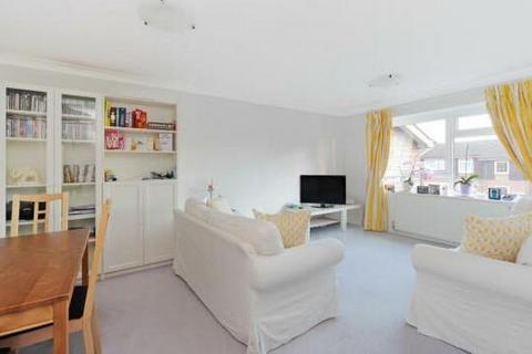 2 bedroom flat for sale, Greenacre Court, Egham TW20